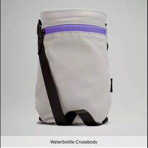 lululemon athletica Light Gray and Purple Waterbottle Crossbody Bag 2.5L